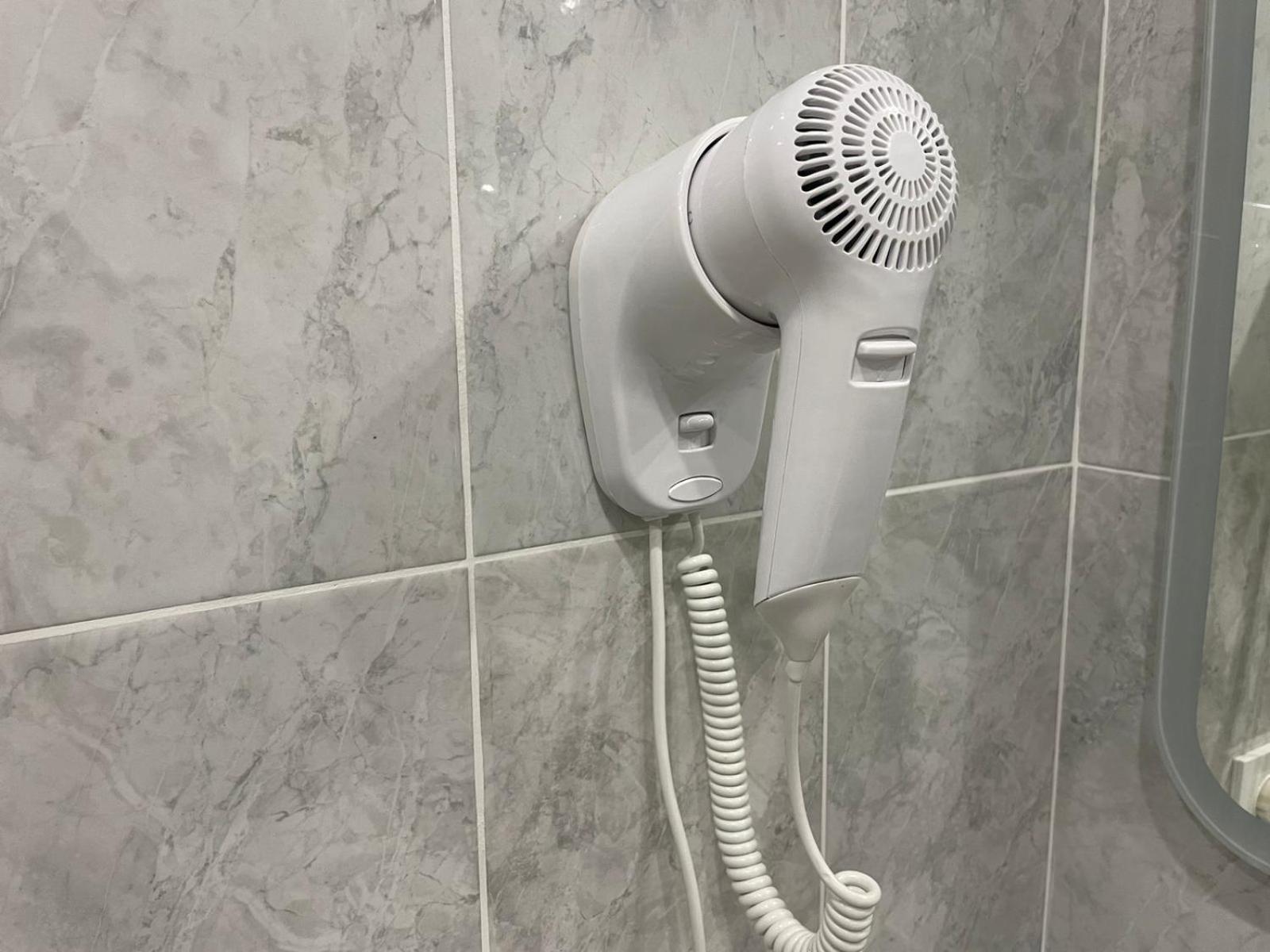 Altyn Adam Hotel Петропавловск Екстериор снимка
